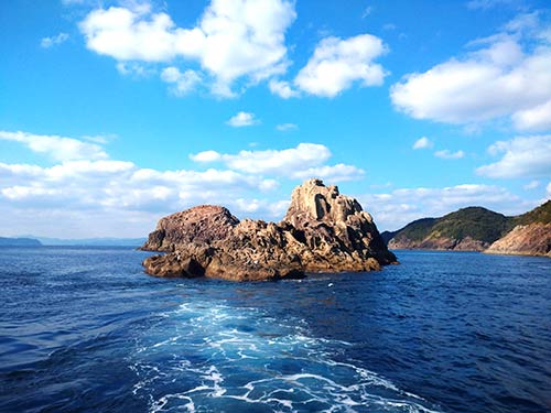 大小瀬東向き釣り場(私の釣り座)