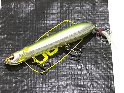 L-バスペンシルポッパー(デュエル)SPEC:全長=110mm、自重=15g、カラー=全8色、税込価格=1320円、発売時期=3月上旬。URL=<a href='https://www.duel.co.jp/' style='color:#3badbb;' target='_blank'>https://www.duel.co.jp/</a>