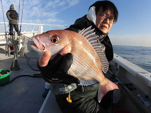 中盤以降は釣れれば良型が多かった!