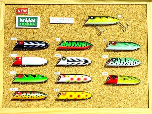 写真の12色の他にクリアとXRY(イエロー骨模様)もあり!SPEC:全長=89mm(実測)、自重=17g、カラー=全14色、オープン価格。発売時期=未定。URL=<a href='https://www.smith.jp/' style='color:#3badbb;' target='_blank'>https://www.smith.jp/</a>