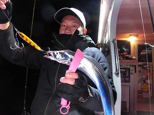 手返し良く数釣りが楽しめるジギング