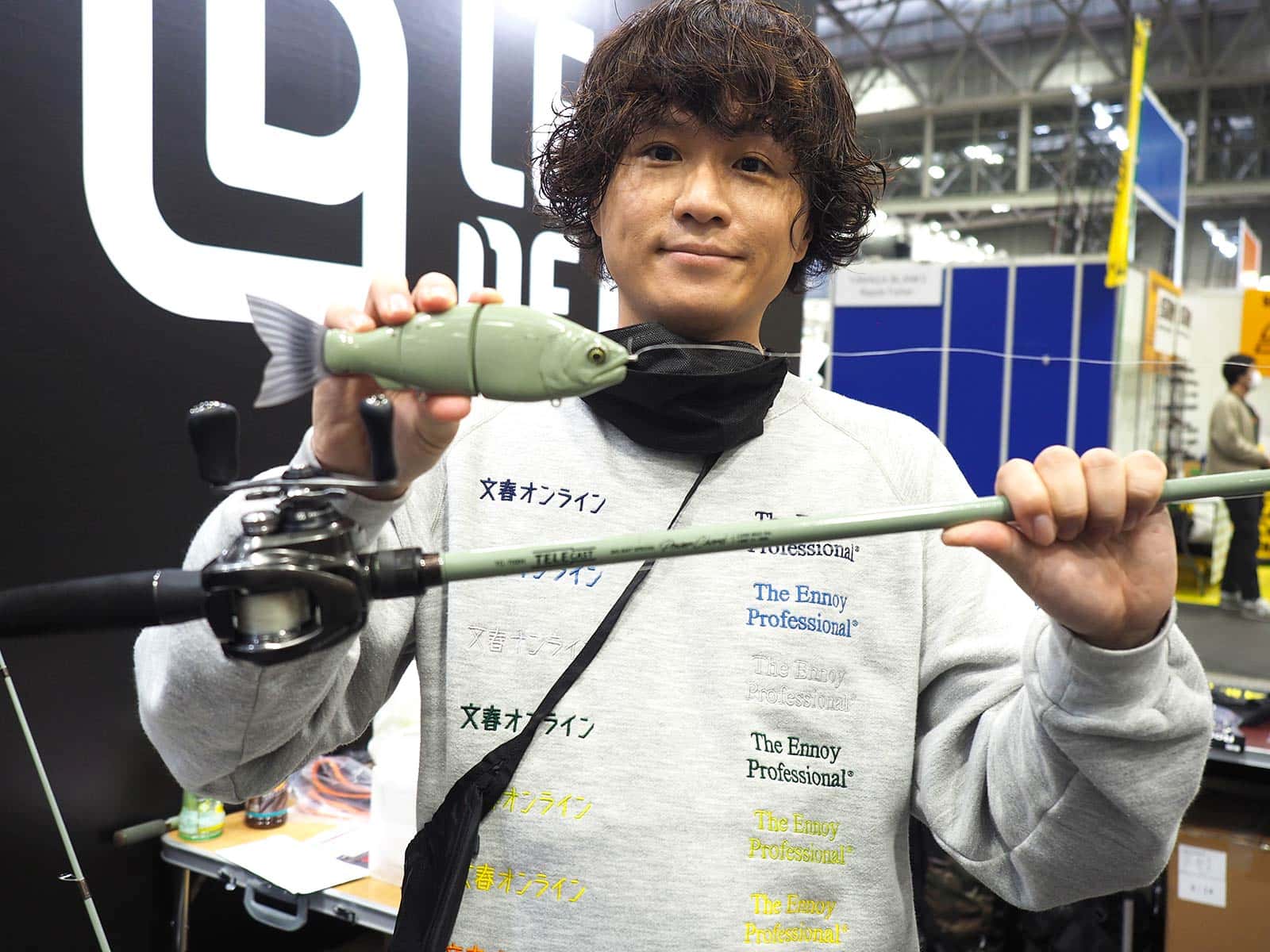 テレキャストをプロデュースした「ハザー」こと迫間謙一さん。様々な釣りメディアで活躍中！