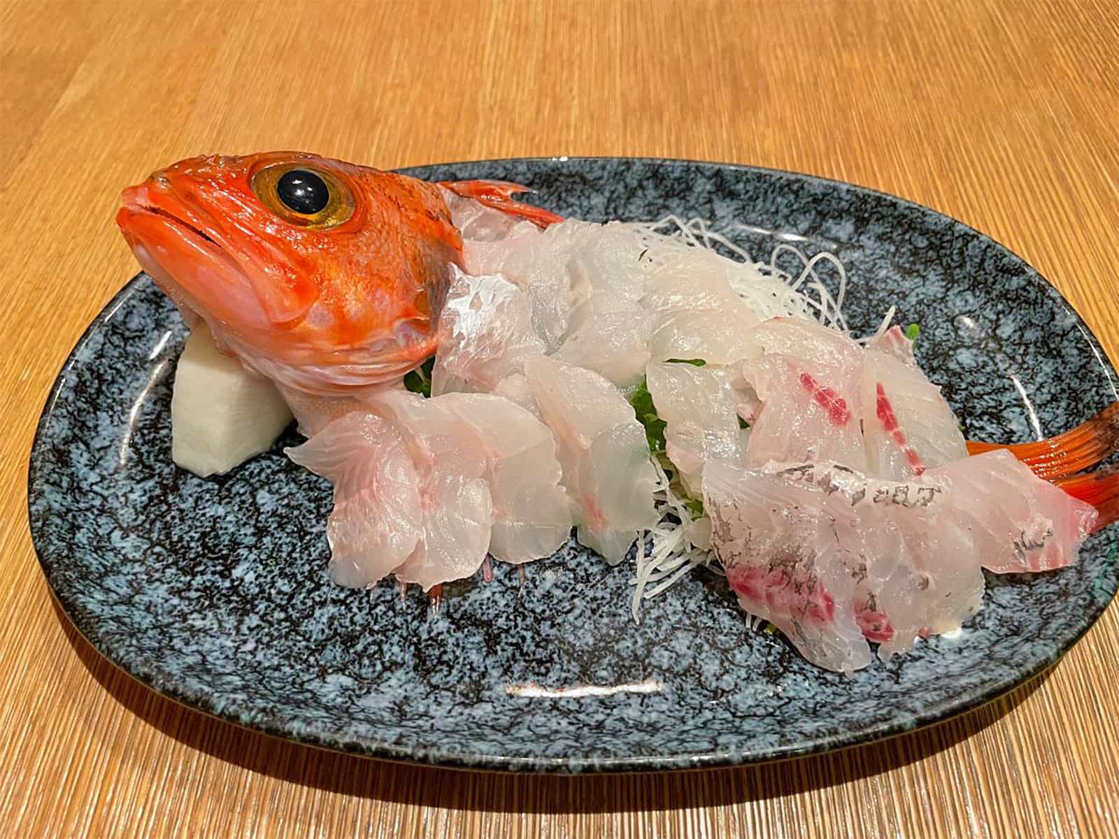 ユメカサゴとギンメダイの刺身
