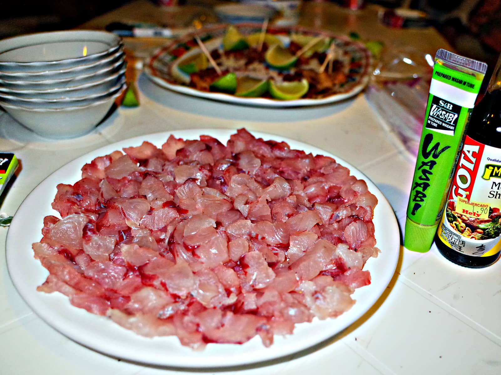刺身でもイケる。同じブラジル人でも、日本食が定着しているサンパウロ州の人たちは好んで食べるが、アマゾン流域の州の人たちは生魚には手をつけない