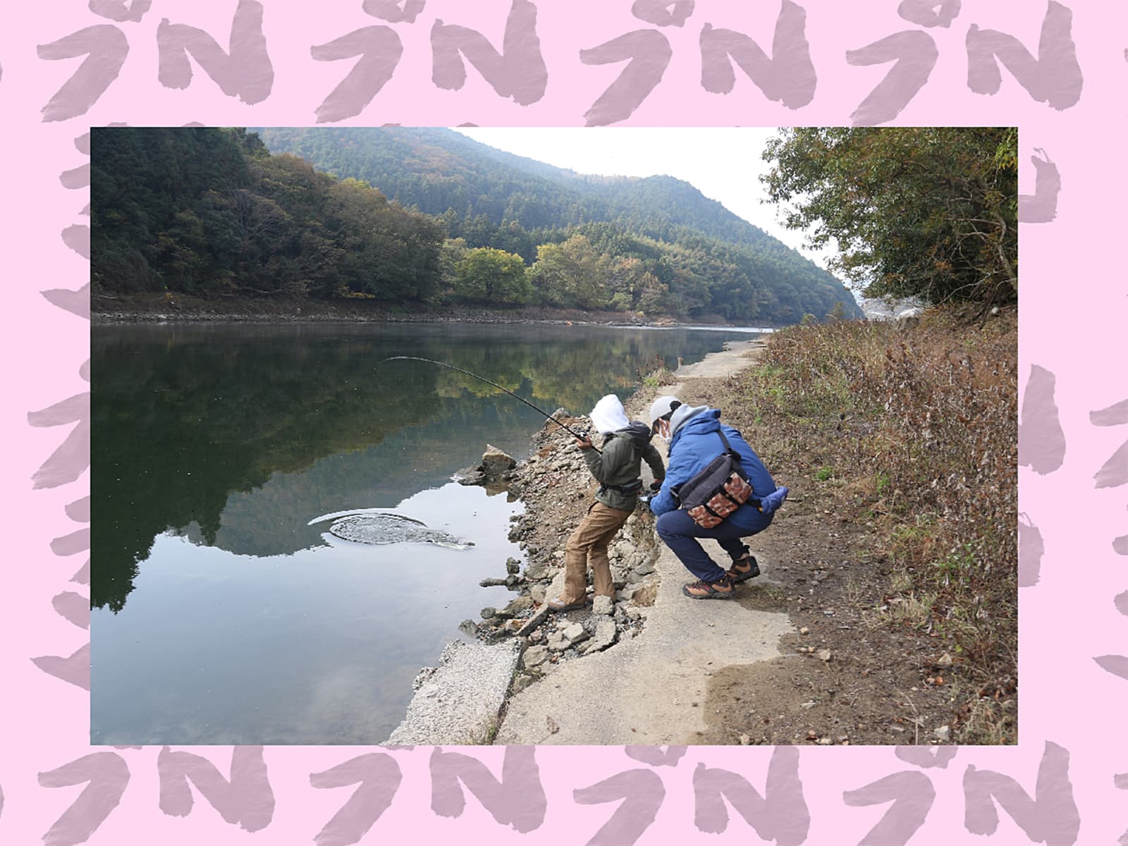 近々では、いまは休眠中のバス雑誌『アングリングバス』で連載。最終回は愛媛県（写真は野村ダム）で釣ったりましたー！