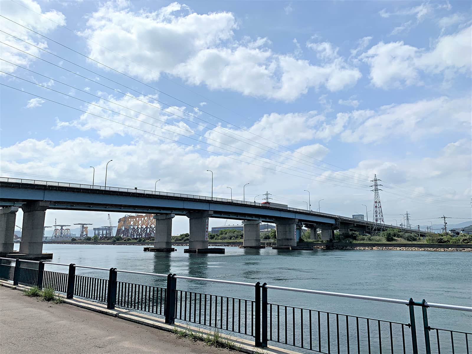 響灘大橋（通称青橋）