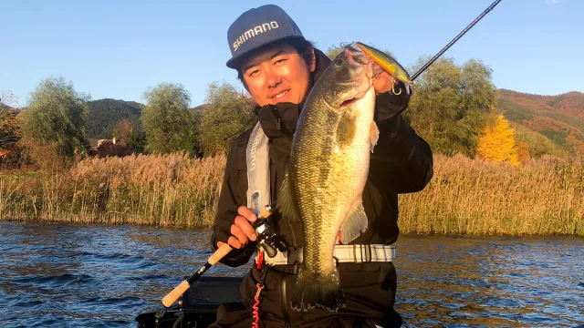 BASS SESSION 11 山梨県河口湖 晩秋のハイランドレイク攻略