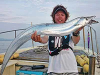 ドラゴン8 2 シーズン到来の大阪湾 遂にドラ8出現か 釣りビジョン ドラゴン8 2 シーズン到来の大阪湾 遂にドラ8出現か 釣りビジョン