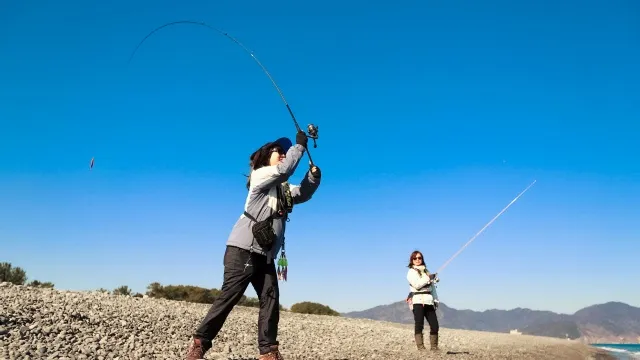 とことんエギパラダイス 141 静岡県焼津の旅 冬のサーフエギングでデカイカ出現なり！