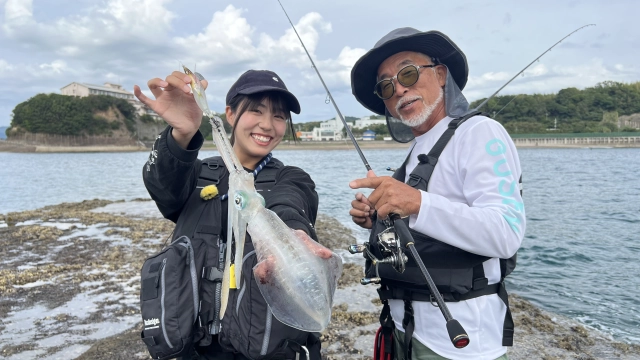 とことんエギパラダイス 155 和歌山県みなべ町の旅 秋の沖磯でデカイカゲットなり！