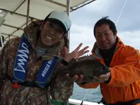 みんなの船釣り ＃２　春爛漫！兵庫県／須磨沖のメバル釣り。の巻