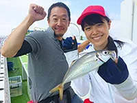 大漁！関東沖釣り爆釣会 その149 夏休みだ！親子でアジ釣りに行こう！