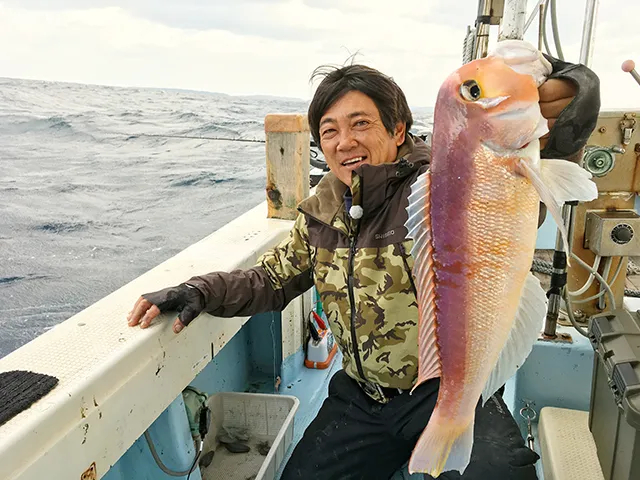 オフショアレボリューションnext Vol 129 玄界灘で紅白を揃えよう 釣りビジョン オフショアレボリューションnext Vol 129 玄界灘で紅白を揃えよう 釣りビジョン