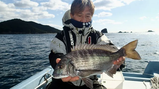 チヌ道一直線 106 新たな釣りスタイル！船掛かりで厳寒期の大チヌに挑む！