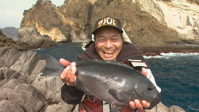 ザ・激磯 南伊豆 入間で釣りまくり　真冬のメジナ攻略術