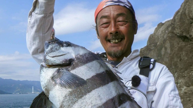 磯釣りギャラリー ～三重県秋の石鯛釣り～