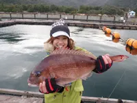 みんなで海上釣り堀を楽しもう！ 