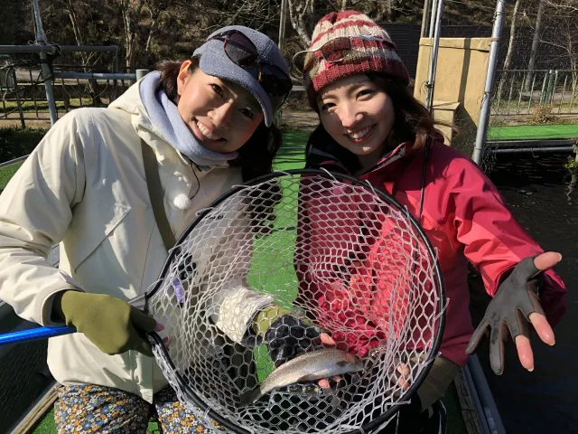 釣りたガール！ 27 手軽に楽しめる管理釣り場！美しい渓流魚と遊ぶ！