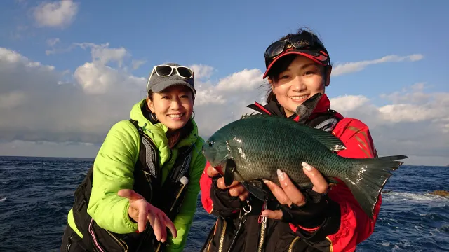 釣りたガール！ 濃いめ 8 グレを釣るまで帰りません！愛媛県愛南町で磯フカセ！