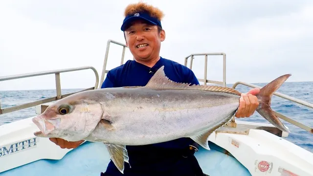 G WORLD 8 鹿児島県種子島 ジギングで巨大カンパチに挑む！