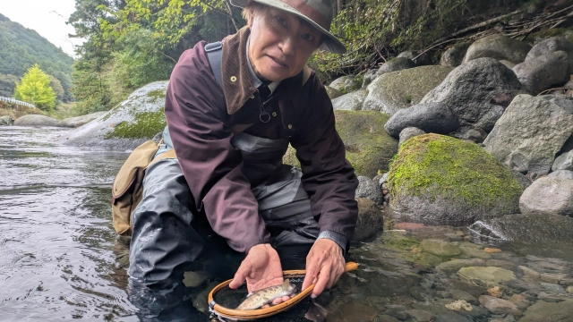アナタに釣っていただきます！ 32 渓流トップウォーター×荒井謙太