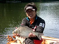 ヘラブナギャラリー 間瀬湖 初夏のチョウチン両ダンゴ