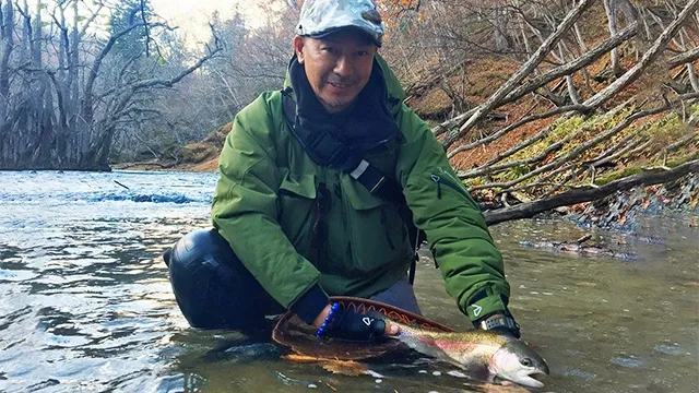 TROUT QUEST 19 晩秋の道東、阿寒川でスーパーレインボーをクエスト