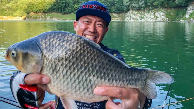 ヘラブナギャラリー 巨べら浪漫 神流湖秋の陣