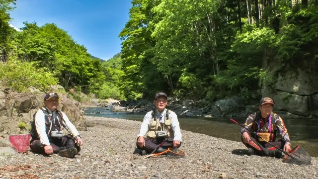 渓流ギャラリー 名手たちが歩く上野村