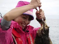 こちら東海です。 50 小由里初めてのヒラメ釣り