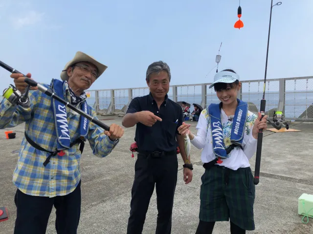 参るぞ狼 11 熱海港海釣施設へ参るぞ