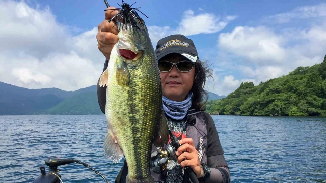 BIG BITE story-140 「灼熱の芦ノ湖攻略」