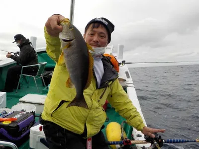 和歌山県見老津港 天昇丸の釣果詳細 釣果 施設情報 釣りビジョン 釣果 施設情報 釣りビジョン 和歌山県見老津港 天昇丸の釣果詳細 釣果 施設情報 釣りビジョン 釣果 施設情報 釣りビジョン