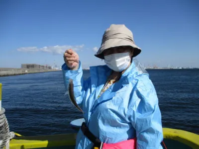 打木屋釣船店の2021年5月2日(日)2枚目の写真