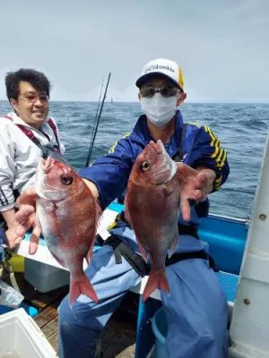 釣り船　岩伊丸の2021年5月8日(土)1枚目の写真