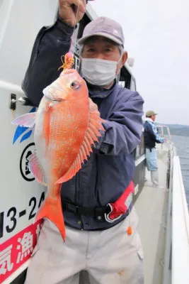西岡遊漁の2021年5月11日(火)4枚目の写真