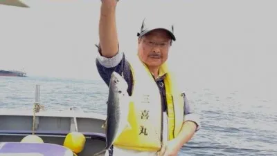 三喜丸釣船店の2021年5月26日(水)3枚目の写真