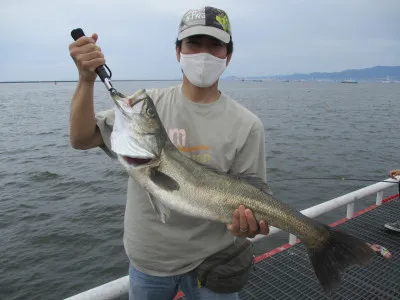 尼崎市立魚つり公園の2021年6月12日(土)2枚目の写真