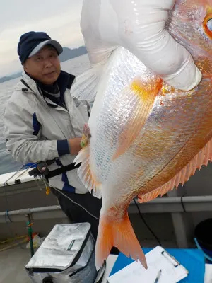 美浜釣舟センターの2021年11月21日(日)4枚目の写真