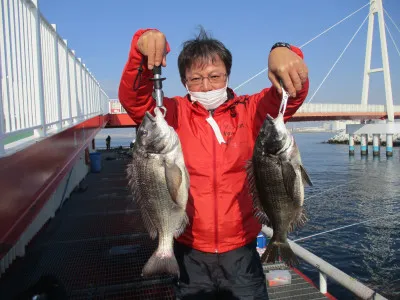 尼崎市立魚つり公園の2021年12月11日(土)2枚目の写真