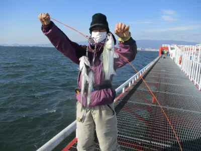 尼崎市立魚つり公園の2021年12月20日(月)1枚目の写真