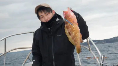 瑠璃の2021年12月28日(火)1枚目の写真