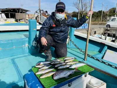 谷口釣船の2022年1月9日(日)4枚目の写真