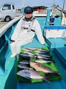谷口釣船の2022年1月9日(日)5枚目の写真