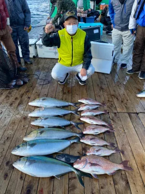 海上釣堀 辨屋の2022年1月18日(火)5枚目の写真