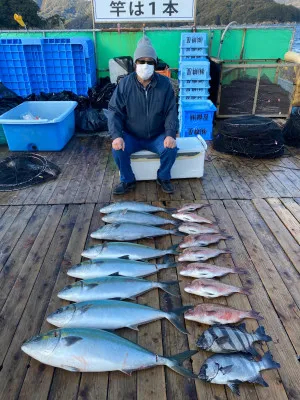 海上釣堀 辨屋の2022年1月19日(水)3枚目の写真
