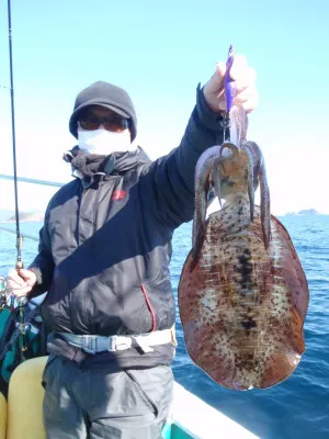 釣り船 久勝丸の2022年1月22日(土)2枚目の写真