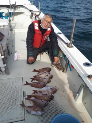 釣り船くわだの2022年3月17日(木)2枚目の写真