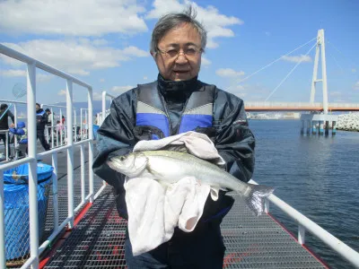 尼崎市立魚つり公園の2022年4月4日(月)1枚目の写真