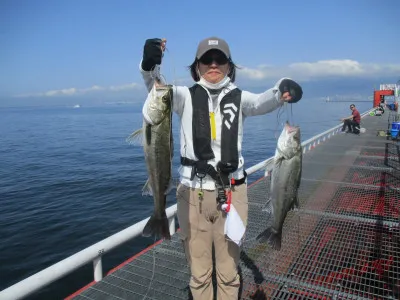 尼崎市立魚つり公園の2022年4月25日(月)1枚目の写真